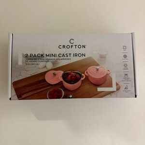 Crofton 2 Pack Mini Pink Heart Cast Iron Dutch Oven